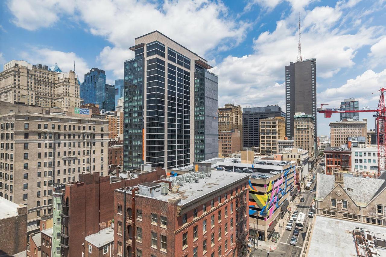 Frontdesk I The Cosmopolitan Apts Philadelphiaアパートメント エクステリア 写真